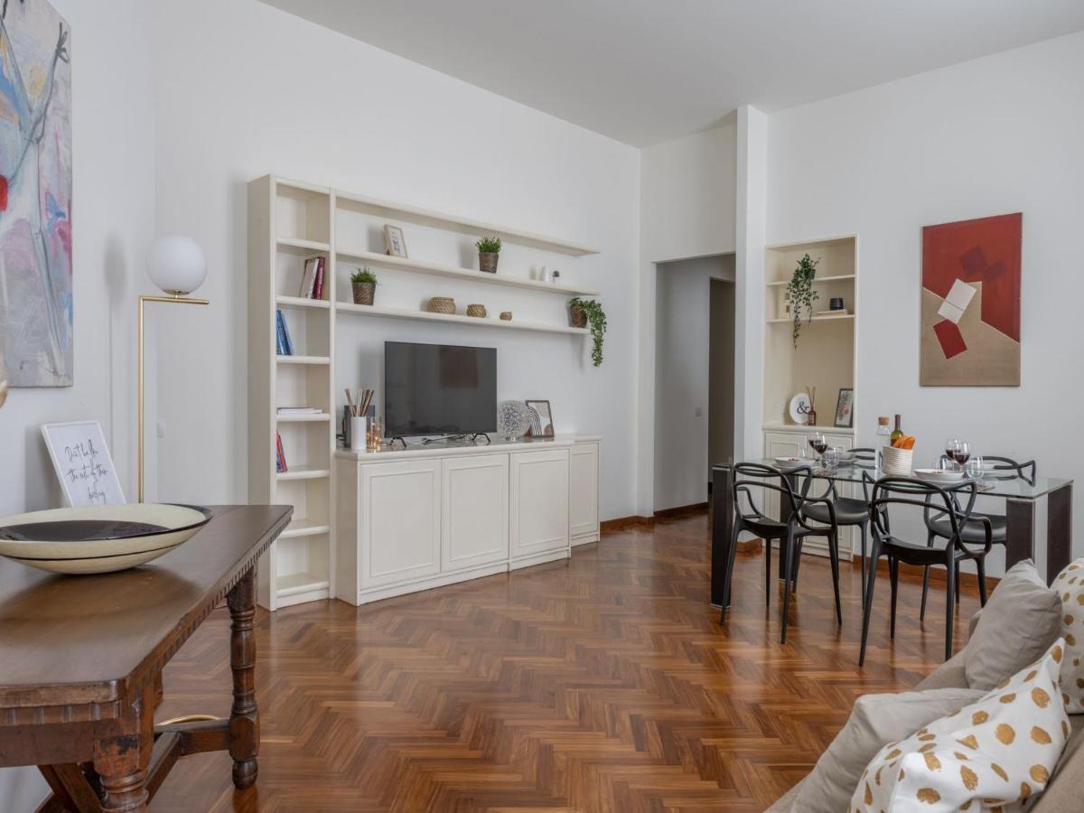 The Best Rent - Gorgeous Two-Bedroom Apartment In Porta Nuova District Mailand Exterior foto