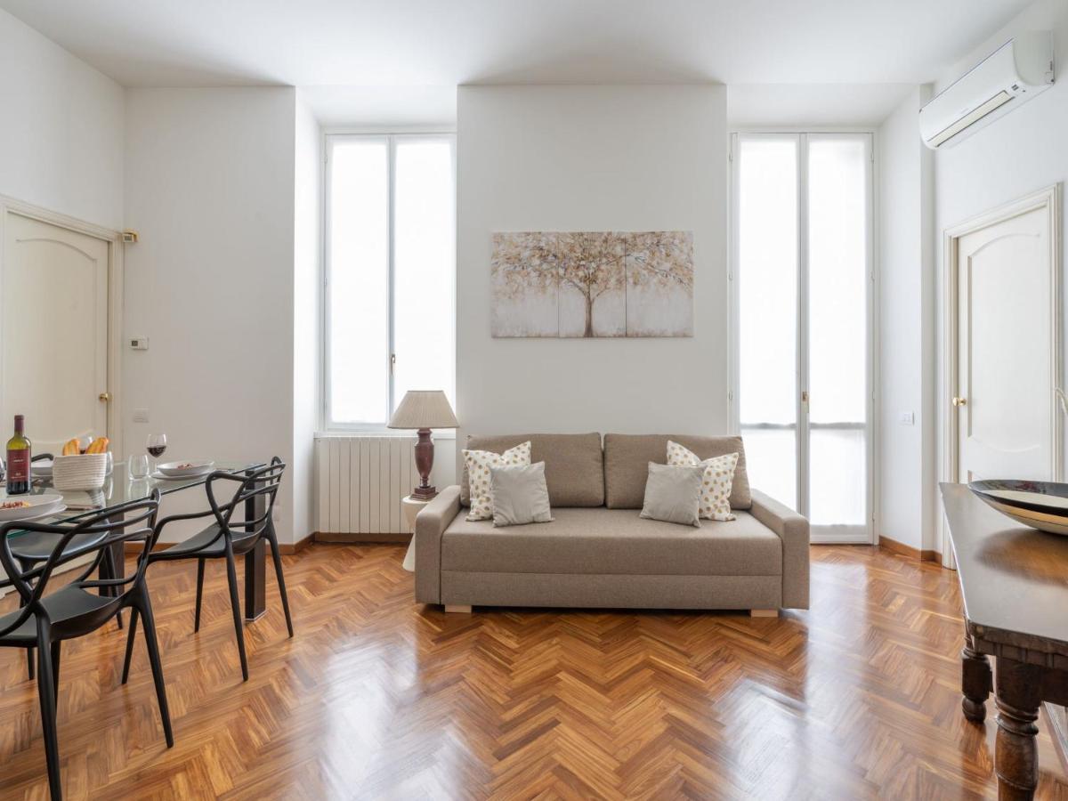 The Best Rent - Gorgeous Two-Bedroom Apartment In Porta Nuova District Mailand Exterior foto