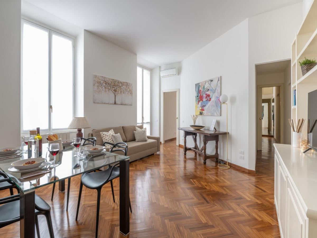 The Best Rent - Gorgeous Two-Bedroom Apartment In Porta Nuova District Mailand Exterior foto