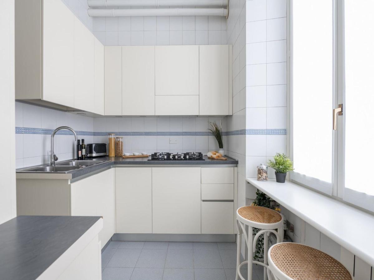 The Best Rent - Gorgeous Two-Bedroom Apartment In Porta Nuova District Mailand Exterior foto