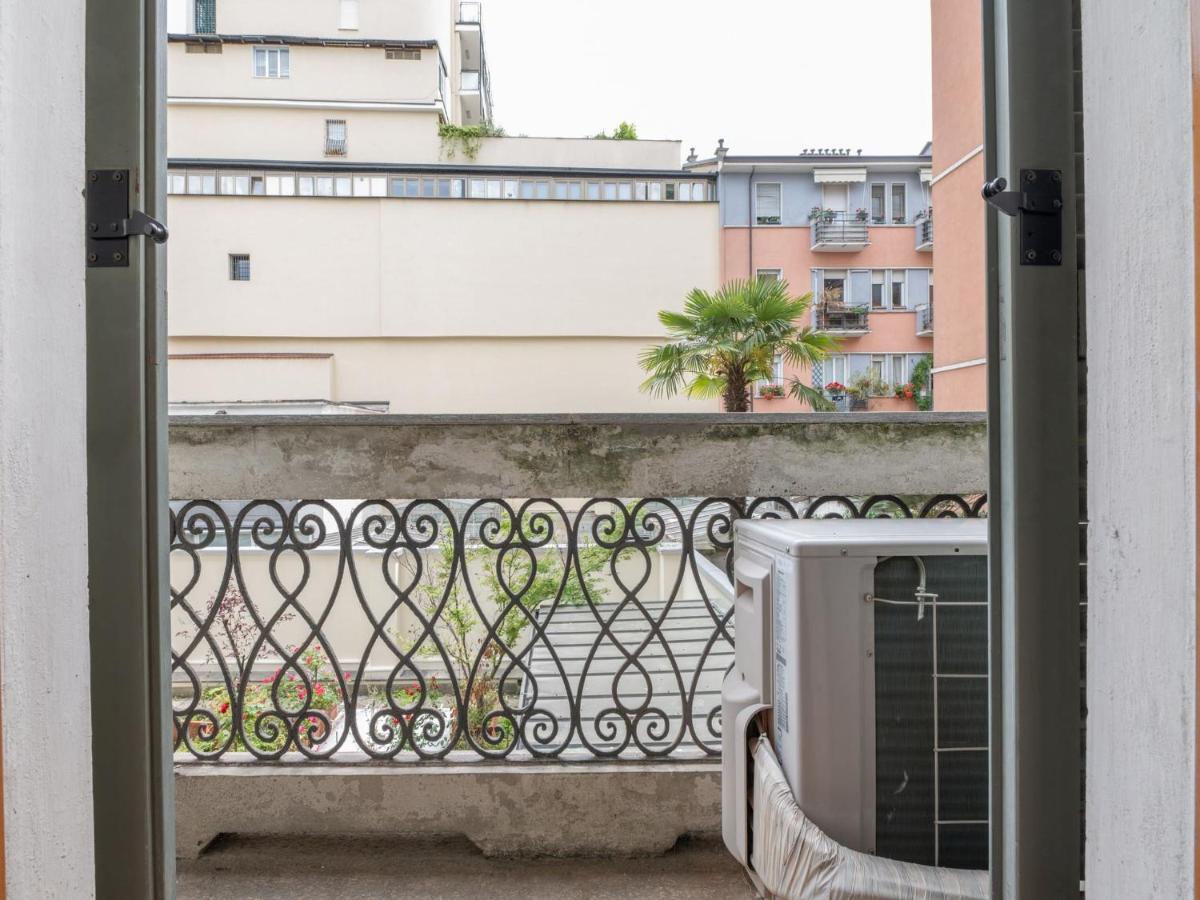 The Best Rent - Gorgeous Two-Bedroom Apartment In Porta Nuova District Mailand Exterior foto